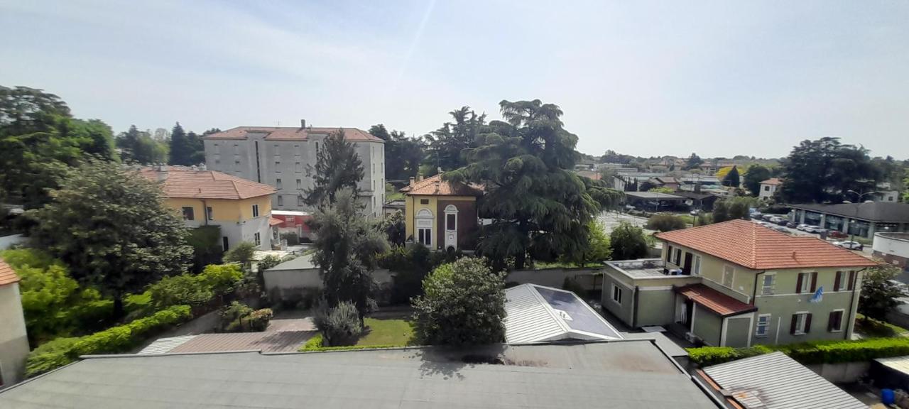 I Feel Orange Legnano Exterior foto