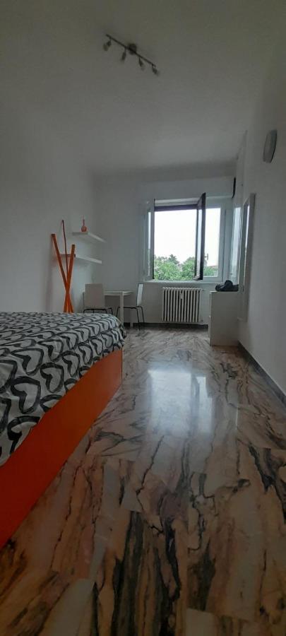 I Feel Orange Legnano Exterior foto