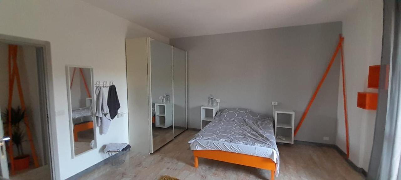 I Feel Orange Legnano Exterior foto